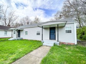 2844 Drive Andrew J Brown Ave