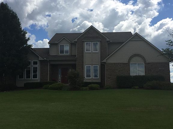 2nd image of 10399 Mendota Dr