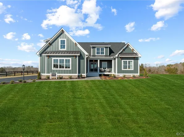 9592 Seven Sisters Dr, Ashland, VA 23005