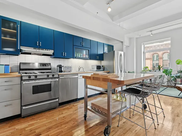 14 East 4th Street image 3 of 10