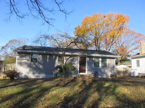 616 Knollwood Rd