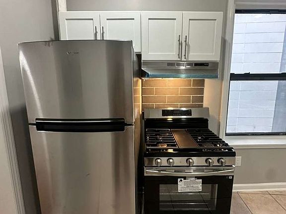 5th image of 250 S Harrison St APT 35