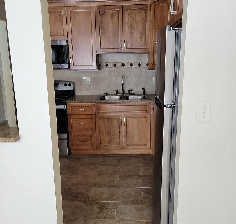 4415 Clifford Dr 113, Hermitage, PA 16148 Zillow