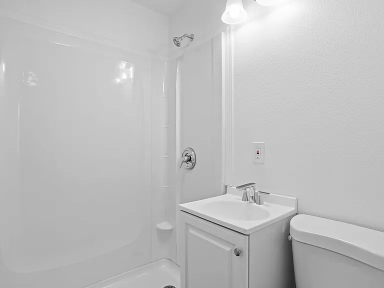 605 E Williams St #2 — Photo 7