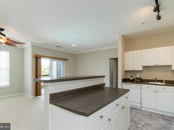 4th image of 11307 Aristotle Dr #2-202