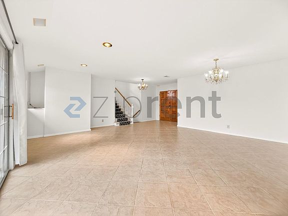 4th image of 9534 Swinton Ave