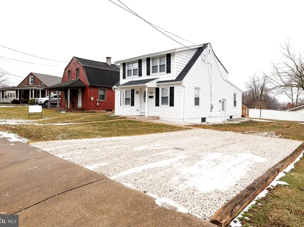 304 E Fulton St, Ephrata, PA 17522