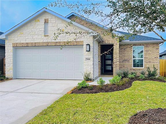 2nd image of 7818 Skylark Heights Ln