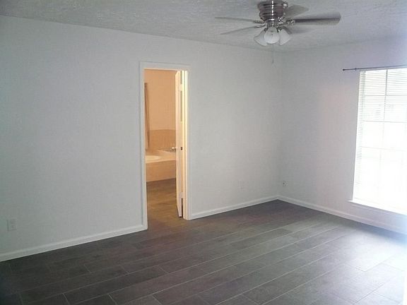 3rd image of 16807 Red Gully Dr