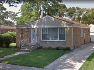 8316 Hamlin Ave, Skokie, IL 60076