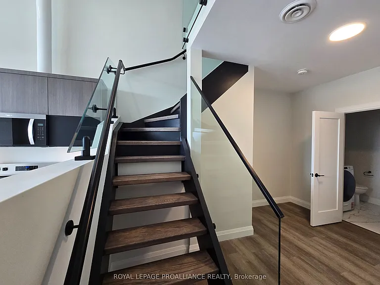 241 Front St #203 — Photo 14