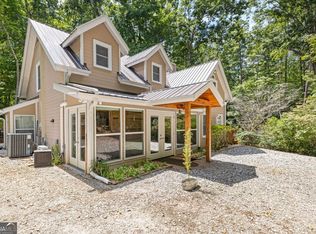 530 N Quail Trl, Clarkesville, GA 30523