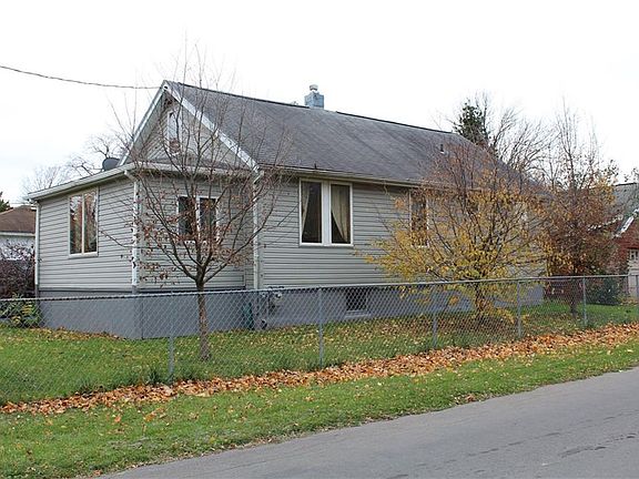 2nd image of 737 N Highland Ave