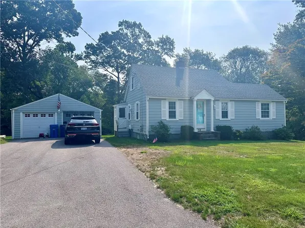 50 Peace Pipe Trl S, South Kingstown, RI 02879