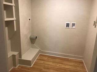 16 Washington Sq #3, Gloucester, MA 01930