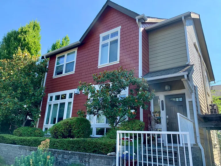 6522B 24th Ave NE — Photo 1