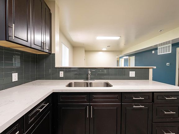 3rd image of 130 S Soto St APT 2
