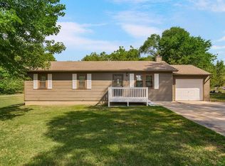 307 E Willetta St, Drexel, MO 64742