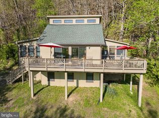 902 Misty Meadow Ln, Bentonville, VA 22610
