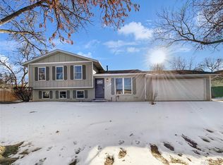 2102 S Kittredge Way, Aurora, CO 80013