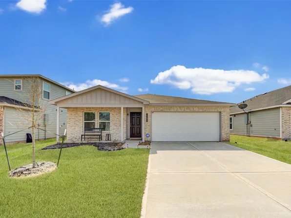 15694 Briar Forest Dr, Conroe, TX 77306