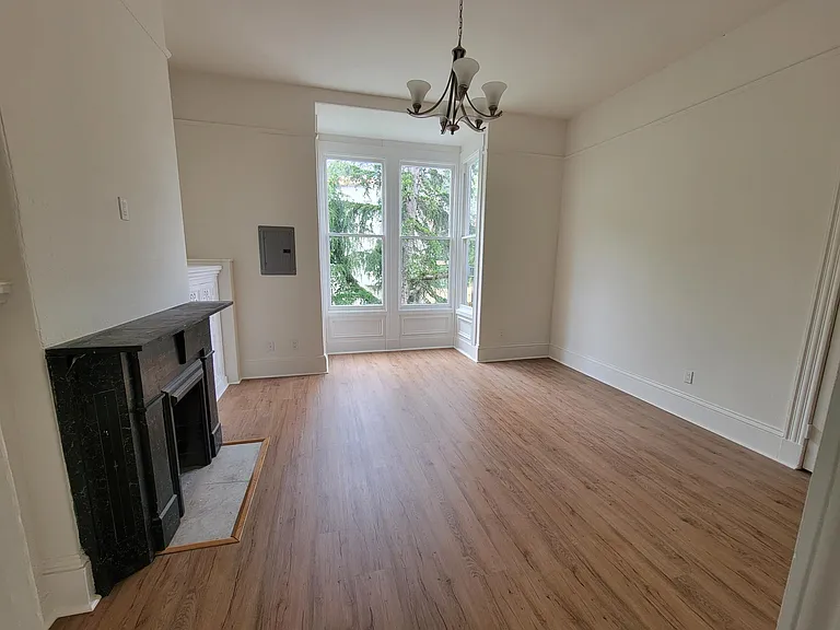 189 A living room