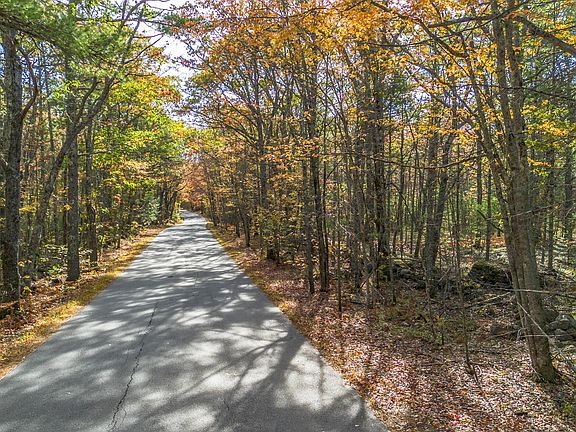 4th image of 00 Mountain Road