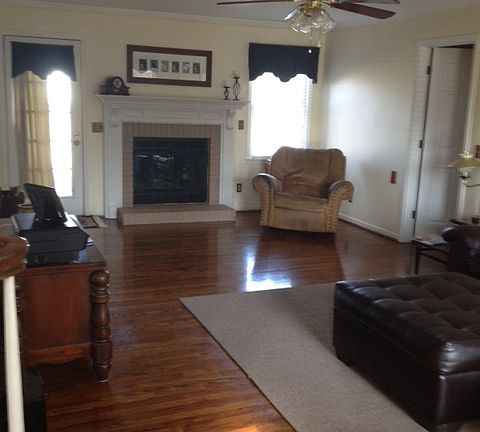 4th image of 126 Wood Creek Dr