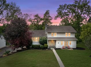 703 Donald Dr, Emmaus, PA 18049