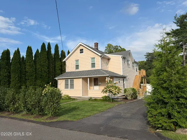 16 Raymond St, New Canaan, CT 06840