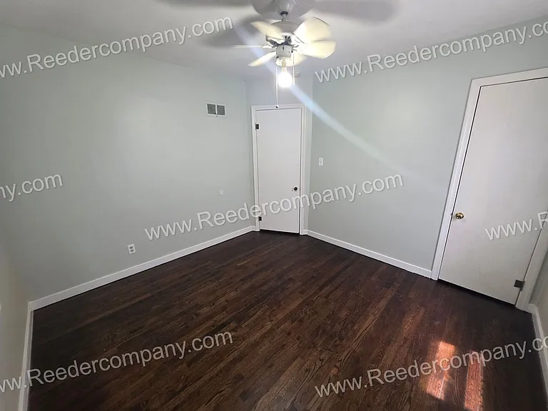 3317 173rd St — Photo 6