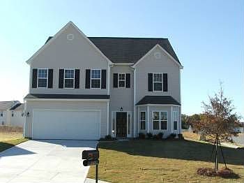 1st image of 3509 Heathcott Cres