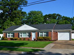 2520 Heutte Dr, Norfolk, VA 23518