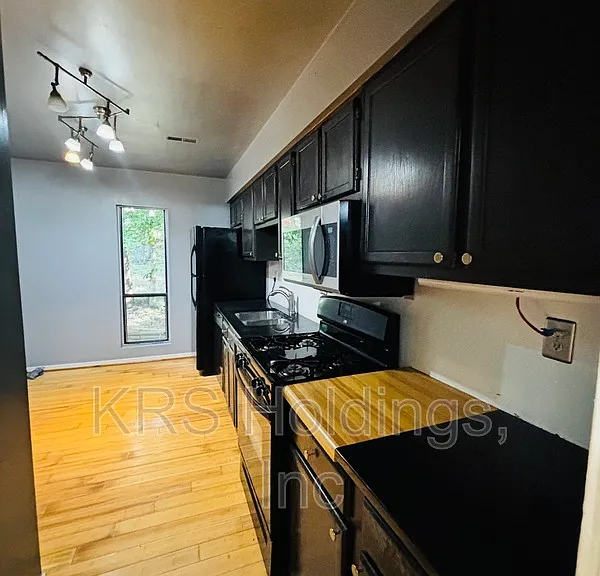 9629 Groundhog Dr — Photo 5