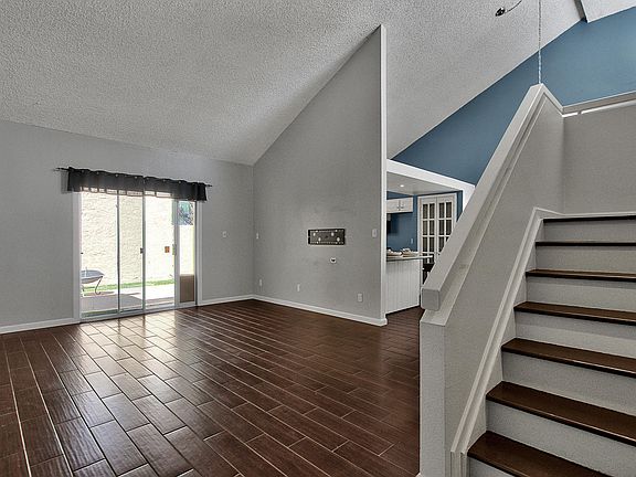 3rd image of 2108 W Claremont St