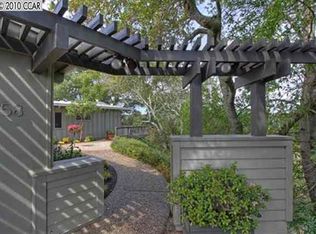 58 Diablo View Dr, Orinda, CA 94563