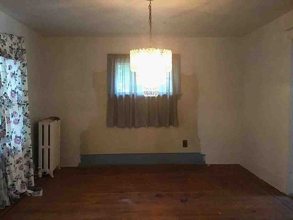 3rd image of 339 Beechwood Ave