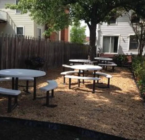 810 Court St — Photo 1
