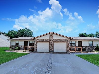523 Mockingbird St, Troy, IL, 62294