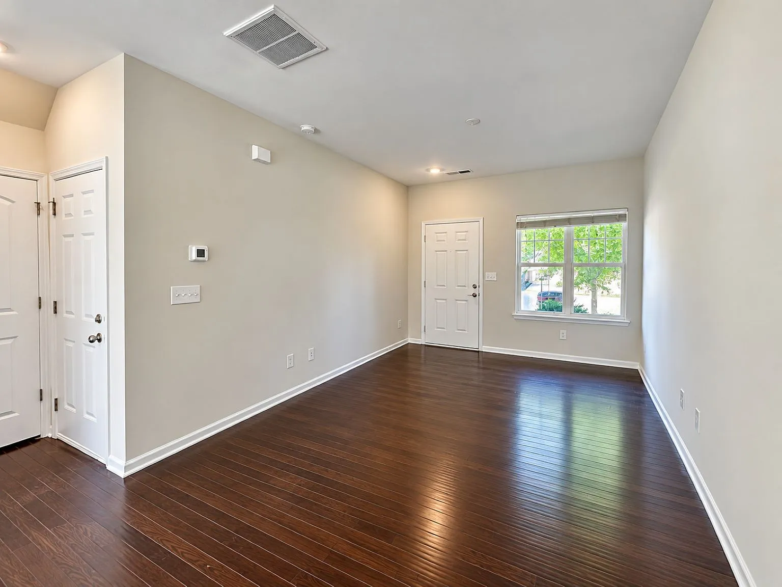 7431 Sienna Heights Pl — Photo 4