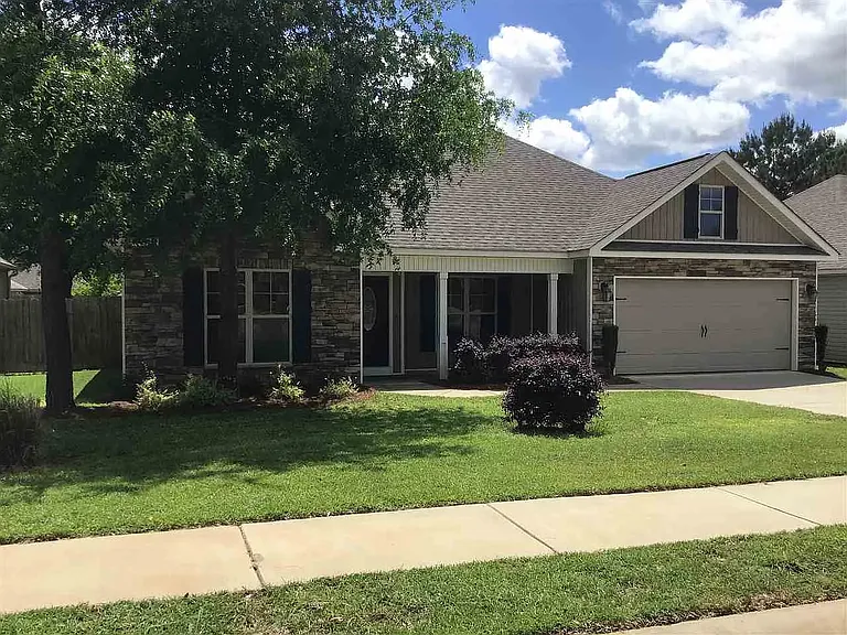 312 Loneoak Trl — Photo 3