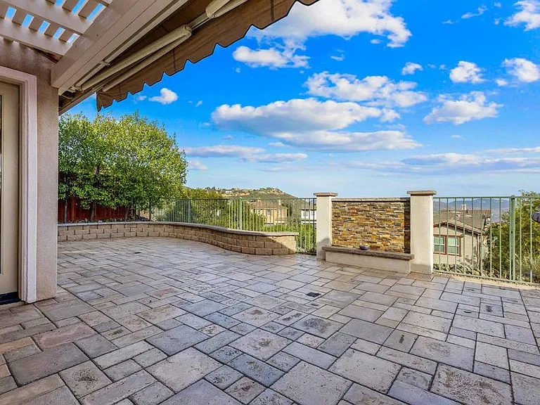 851 Antilla Way — Photo 30