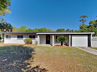 5205 Keystone Dr N, Jacksonville, FL 32207