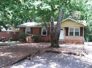 330 Edgegreen Dr, Charlotte, NC 28217