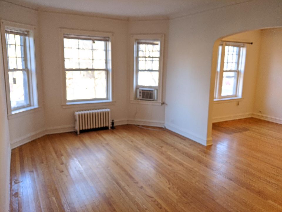 1st image of 828 Elmwood Ave APT 1S