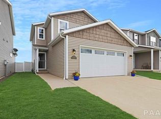 1502 Savile Ln, Washington, IL 61571