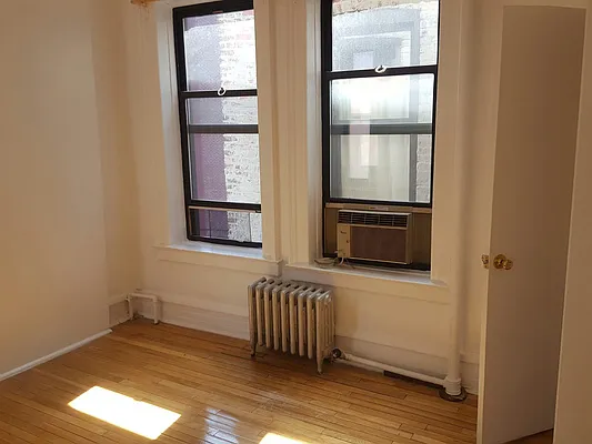 Rented by Virtual Real Estate | media 29