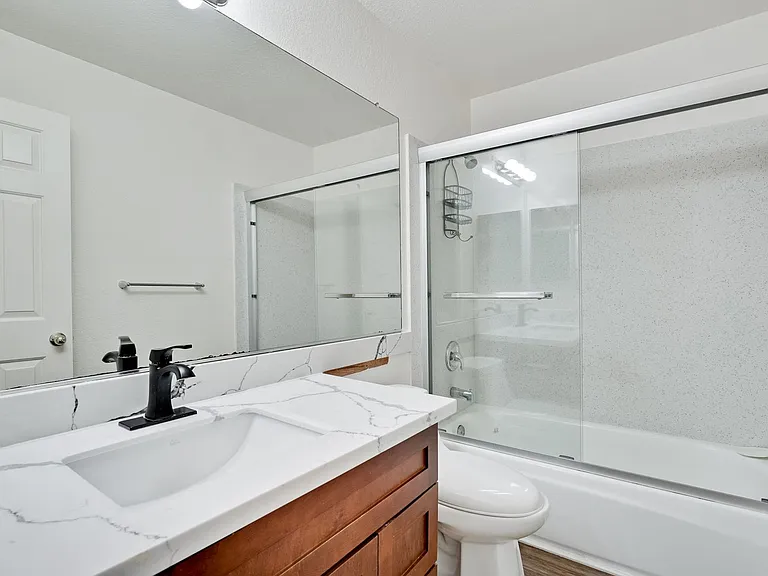 1006 Summerplace Dr — Photo 5