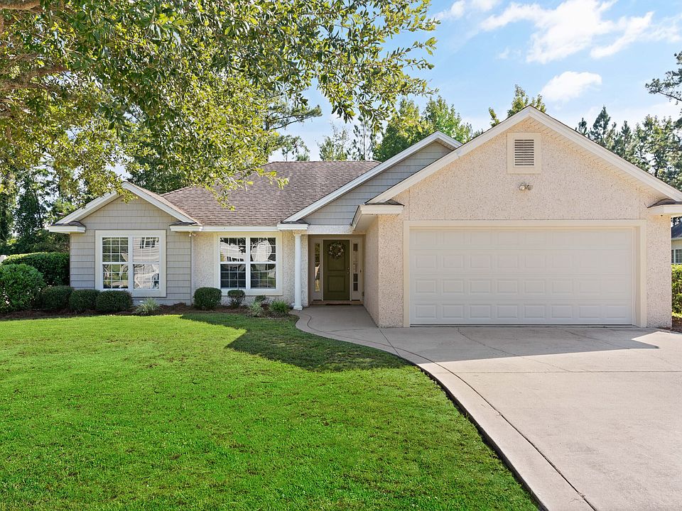 1st image of 119 Amber Mill Cir