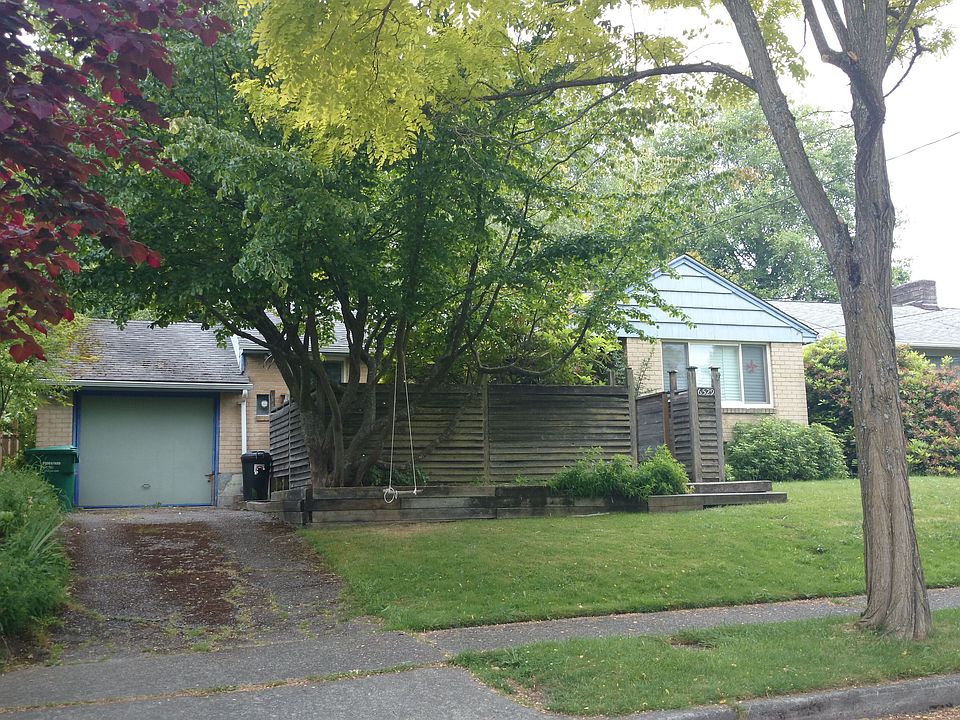 2nd image of 6529 38th Ave NE